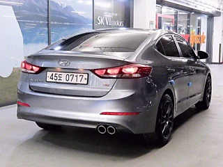 HYUNDAI AVANTE AD 2016