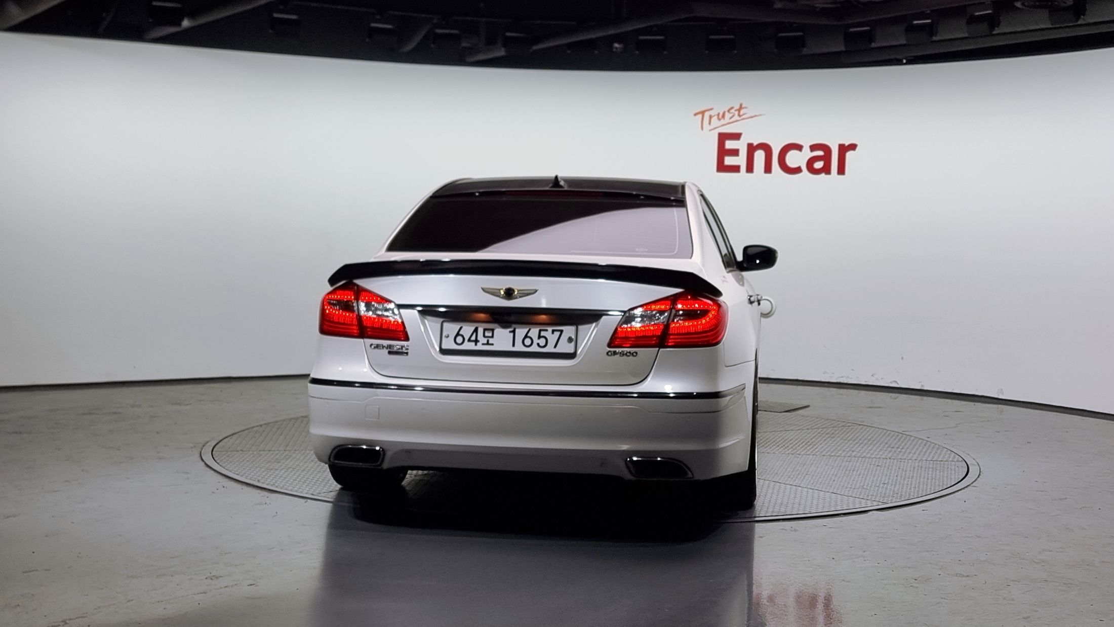 HYUNDAI GENESIS 2013