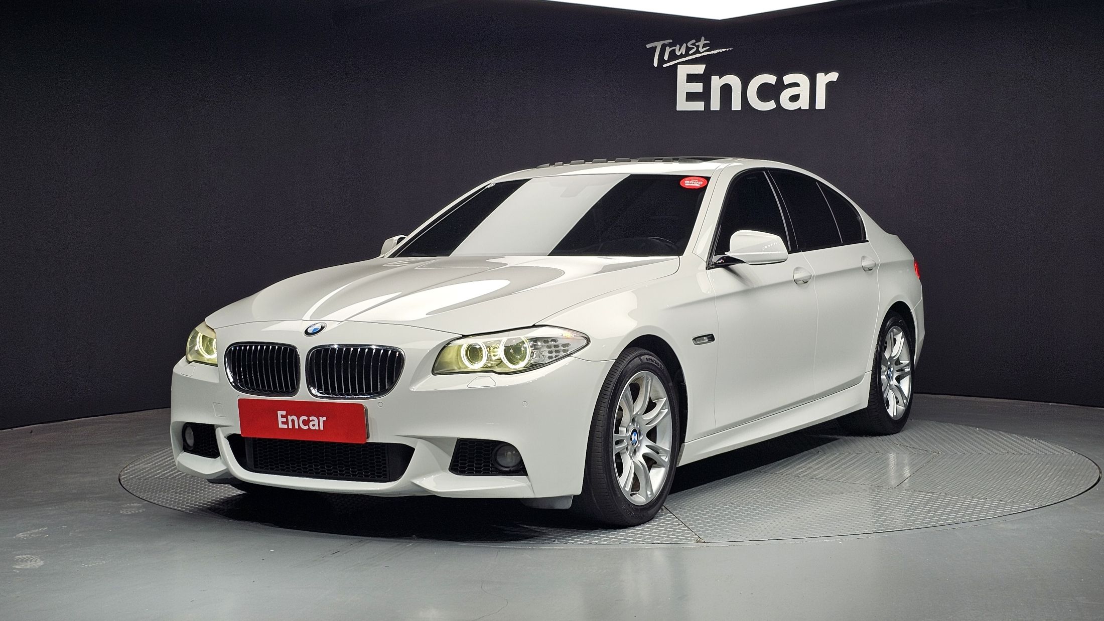 BMW 5-SERIES F10 2013