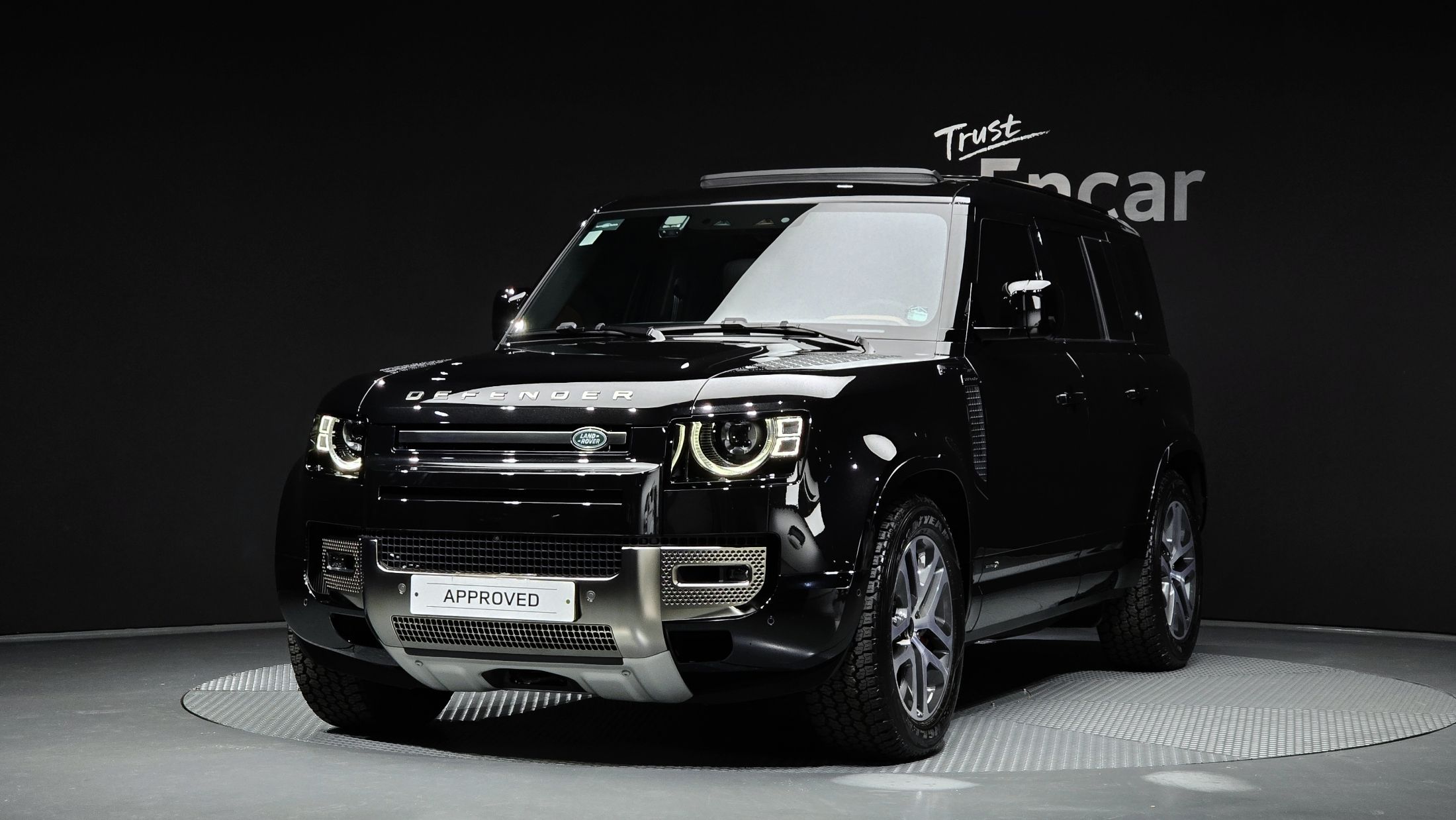 LAND ROVER DEFENDER L663