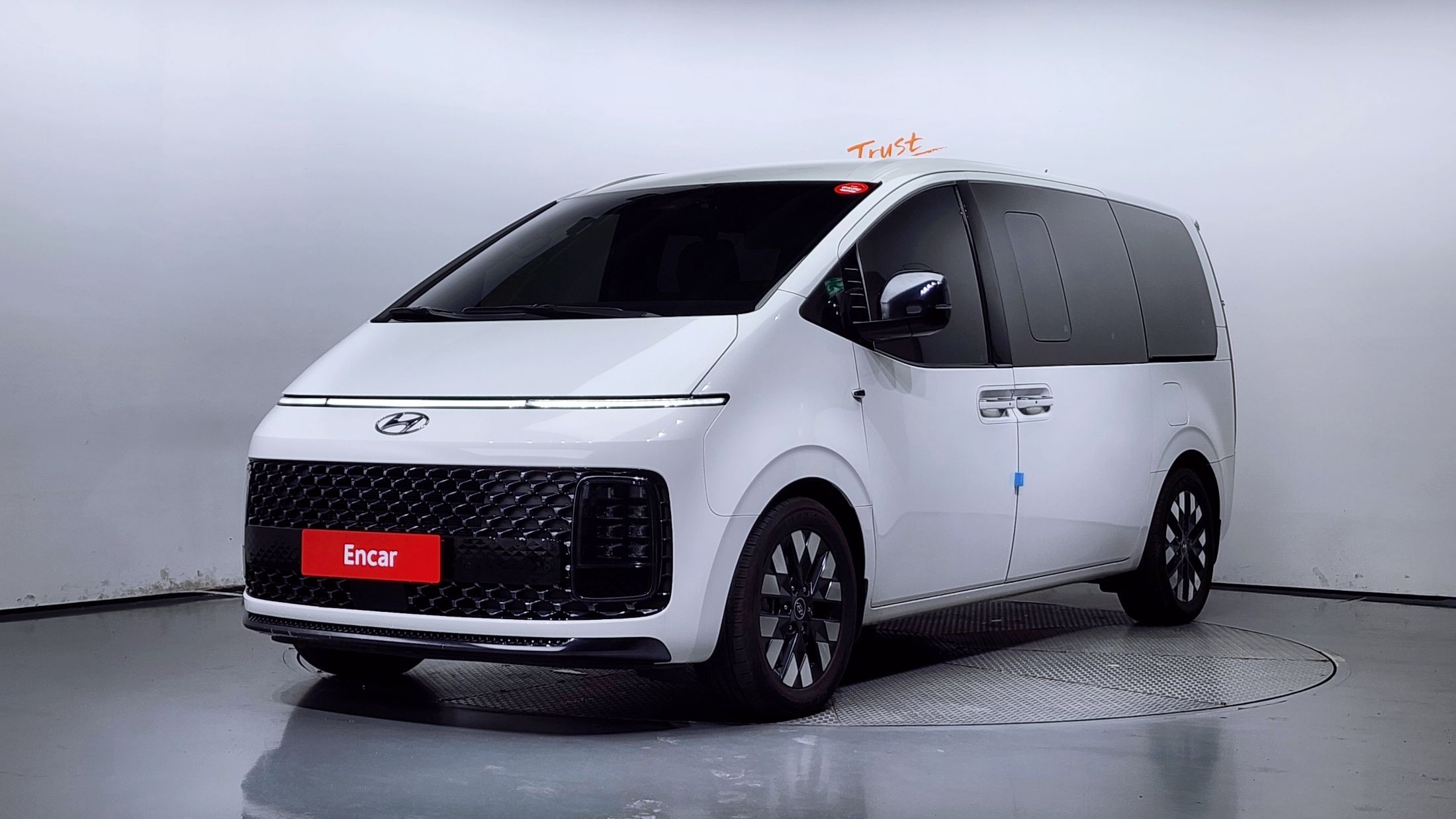 HYUNDAI STARIA 2021