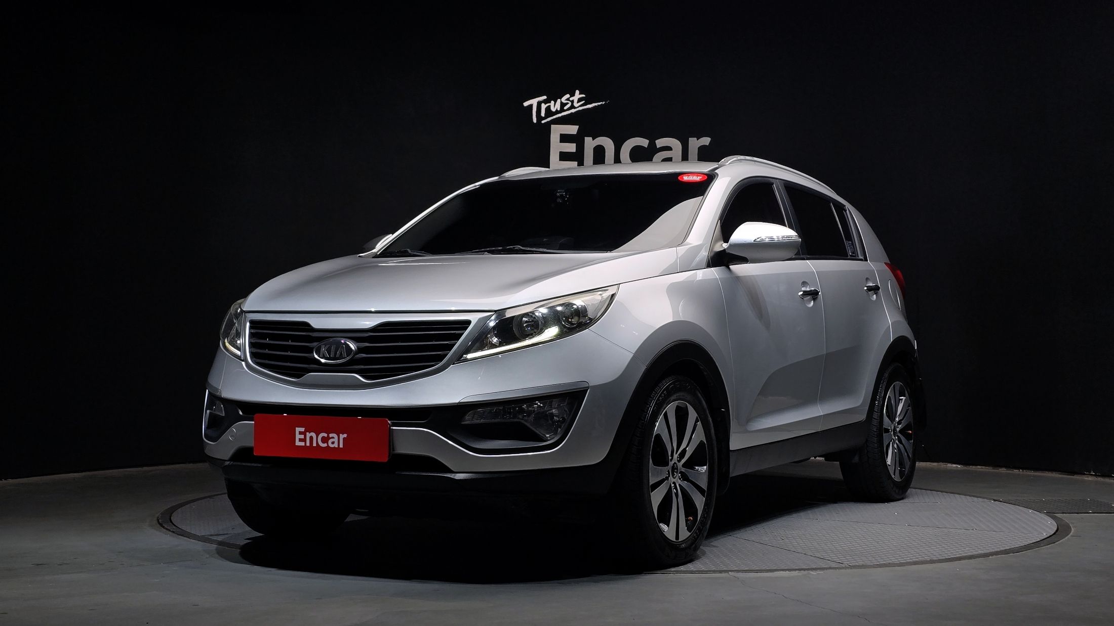 KIA SPORTAGE R