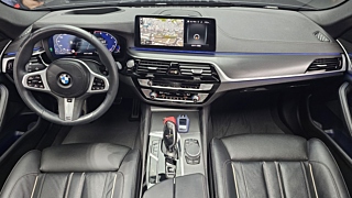 BMW 5-SERIES G30 2022