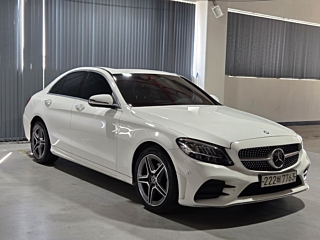 MERCEDES BENZ C-CLASS W205 2021