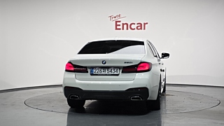 BMW 5-SERIES G30 2022