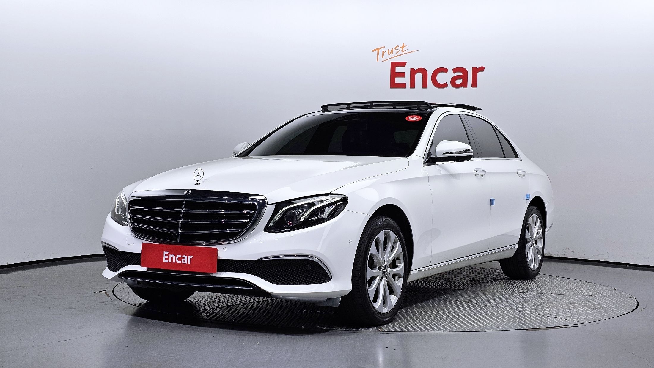 MERCEDES BENZ E-CLASS W213