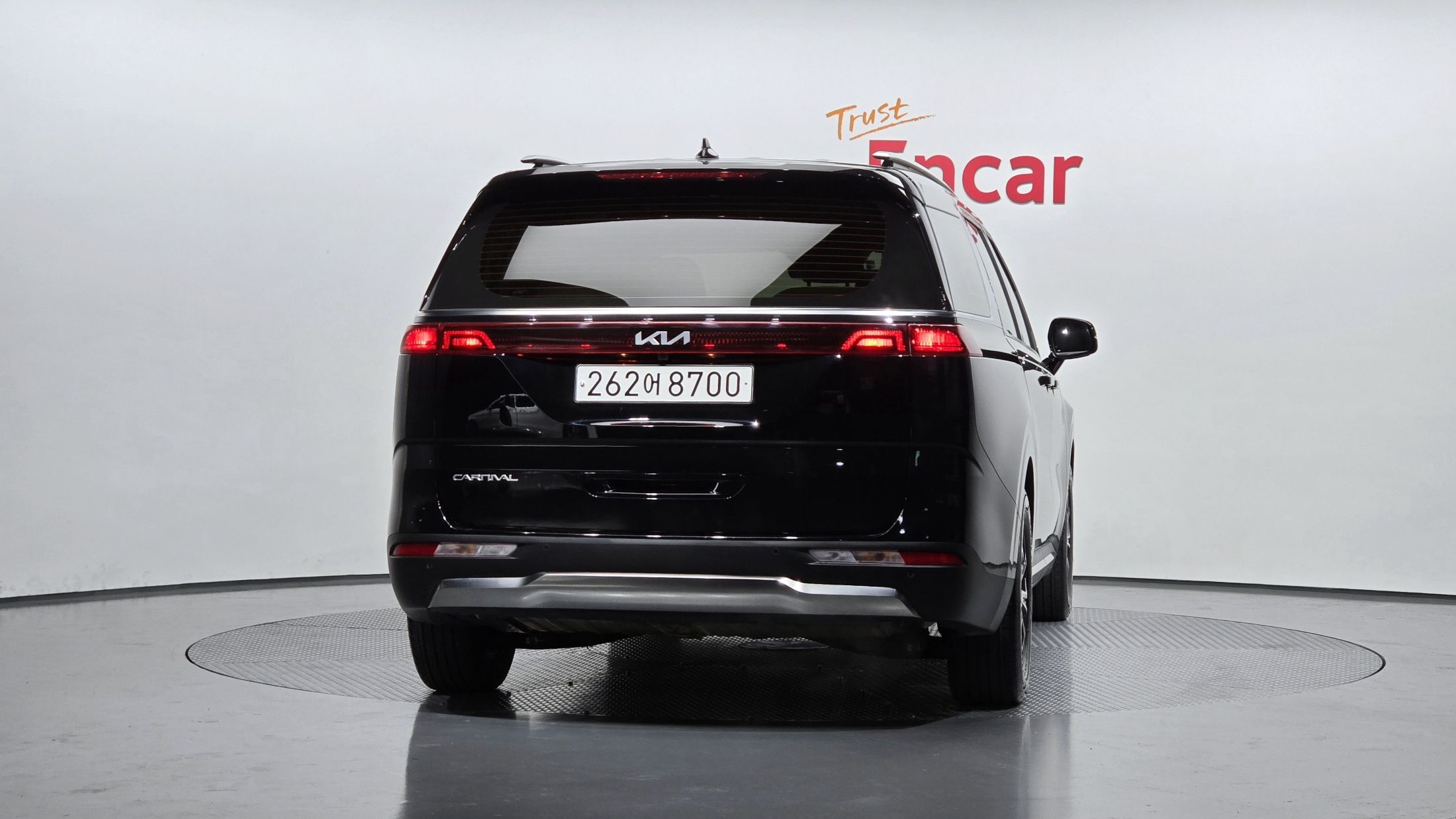 KIA CARNIVAL 2023