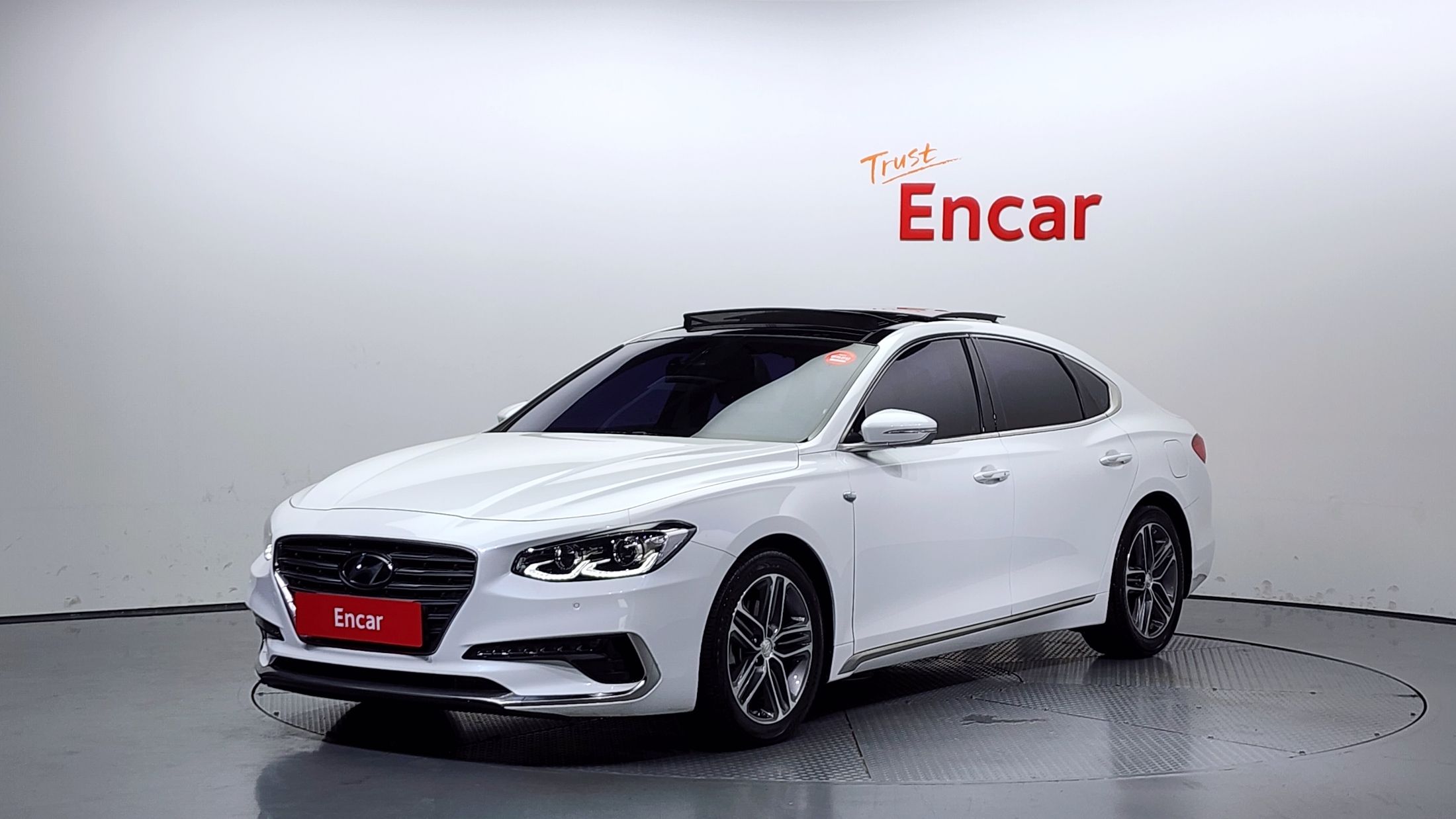 HYUNDAI GRANDEUR IG 2017