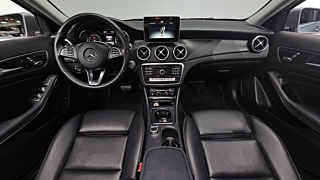 MERCEDES BENZ GLA-CLASS X156 2017