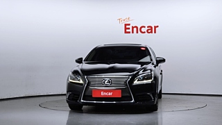 LEXUS LS460 2017