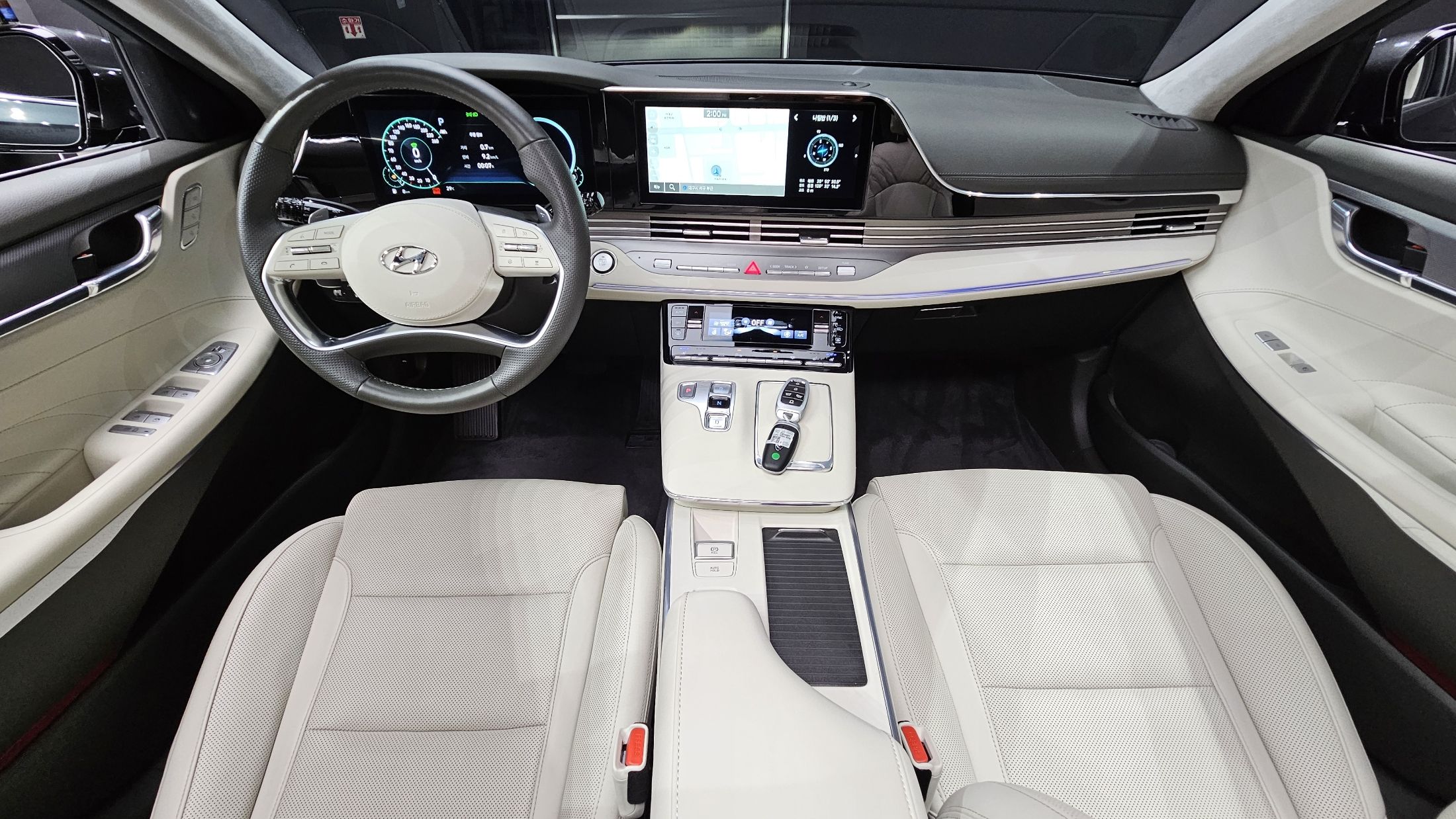 HYUNDAI GRANDEUR IG HYBRID