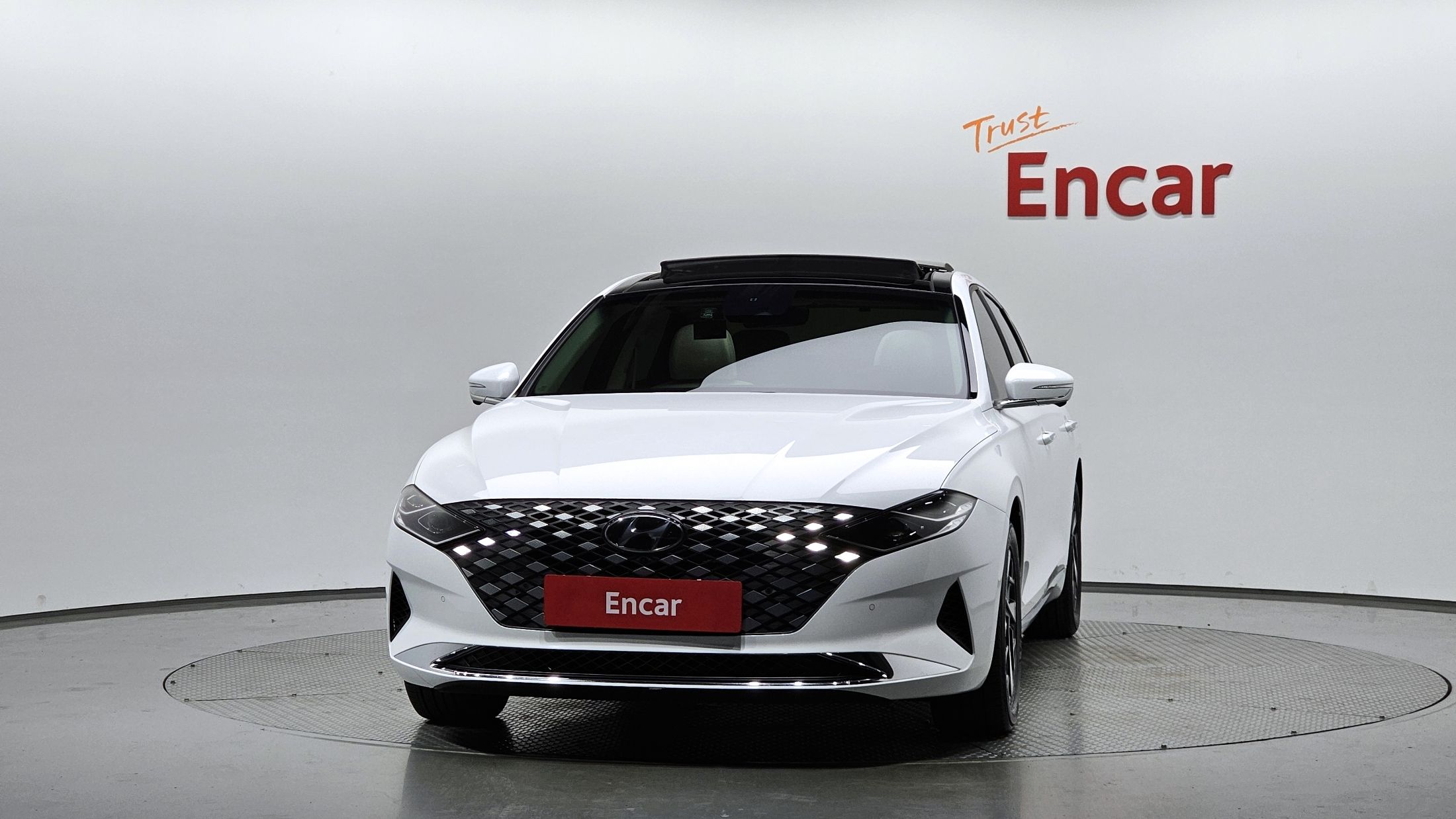 HYUNDAI GRANDEUR IG HYBRID