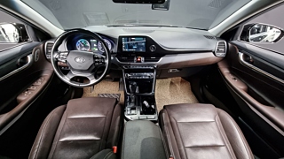 HYUNDAI GRANDEUR IG HYBRID 2019
