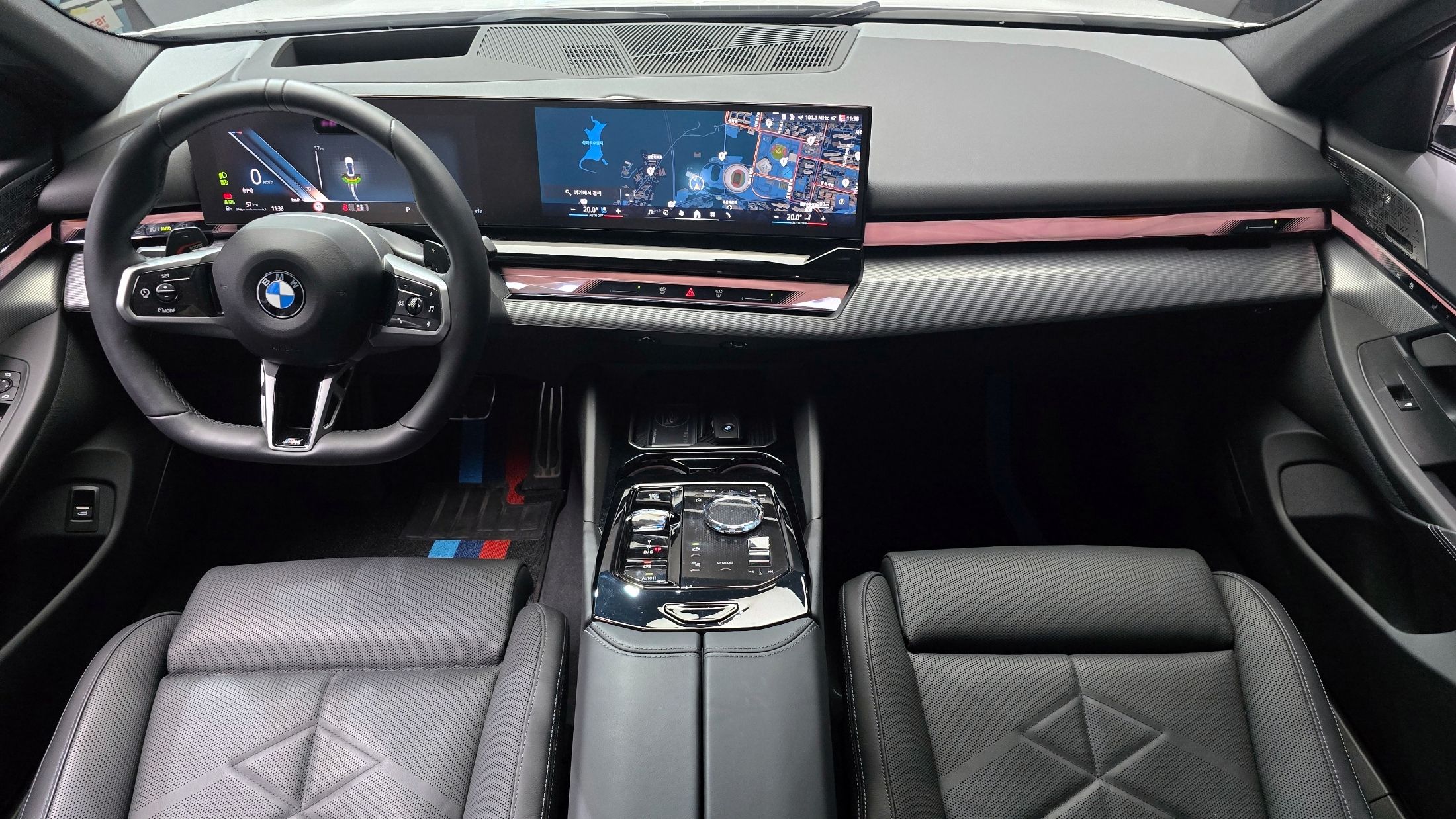 BMW 5-SERIES G60