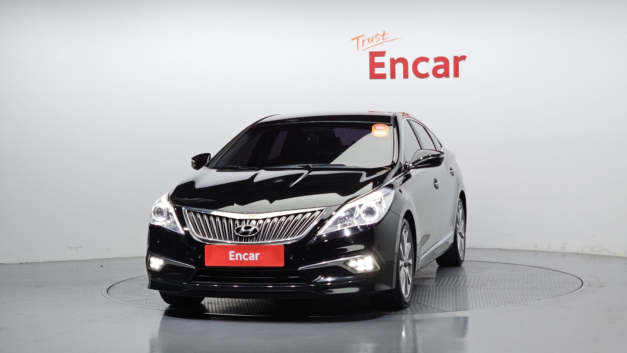 HYUNDAI GRANDEUR HG 2016