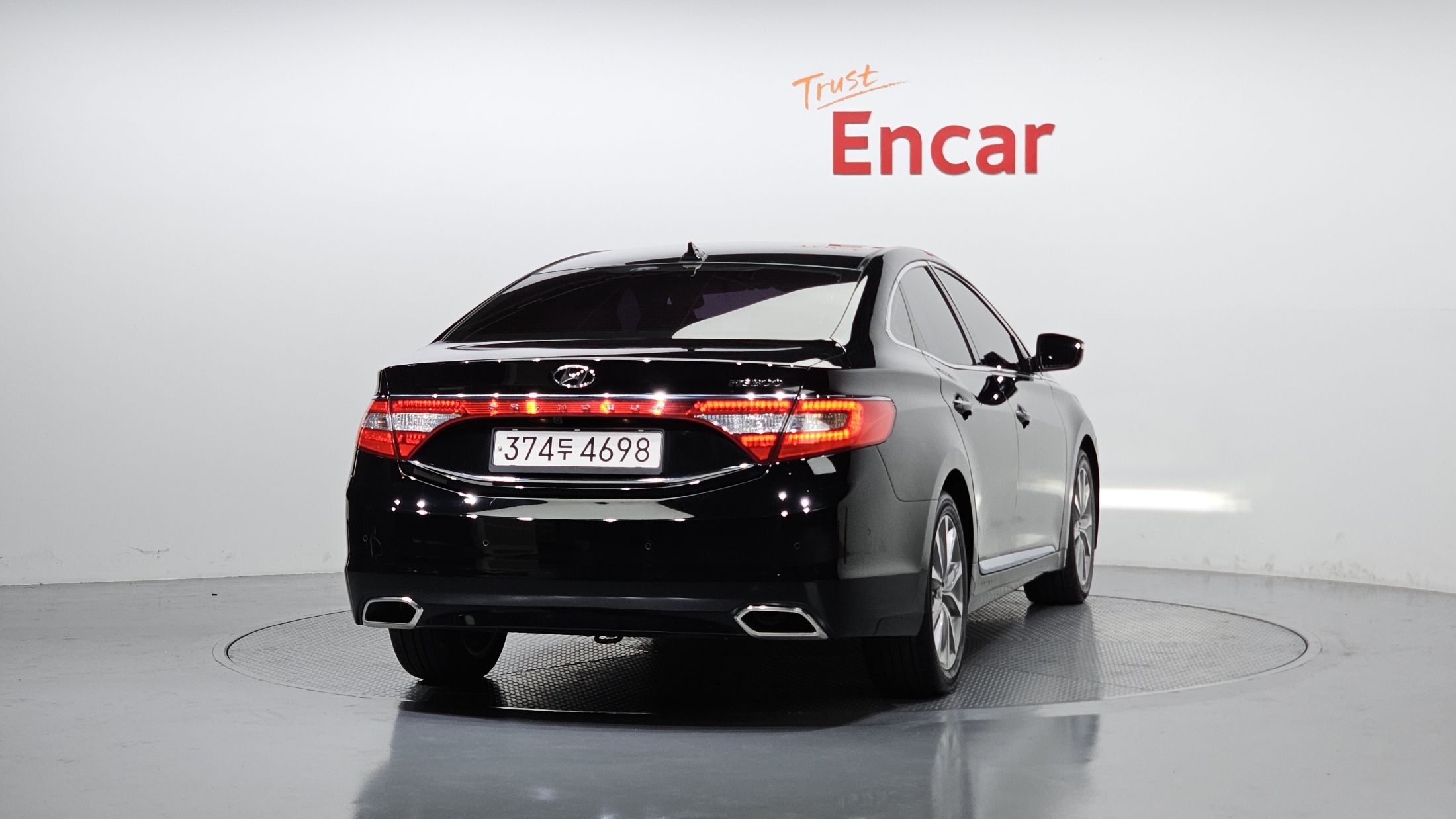 HYUNDAI GRANDEUR HG 2016