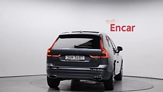 VOLVO XC60 2018