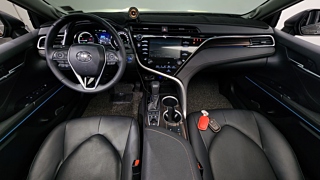 TOYOTA CAMRY XV70 2017