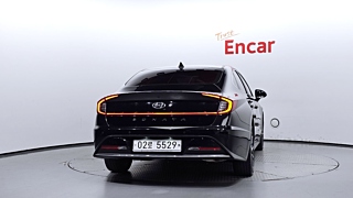 HYUNDAI SONATA DN8 2019