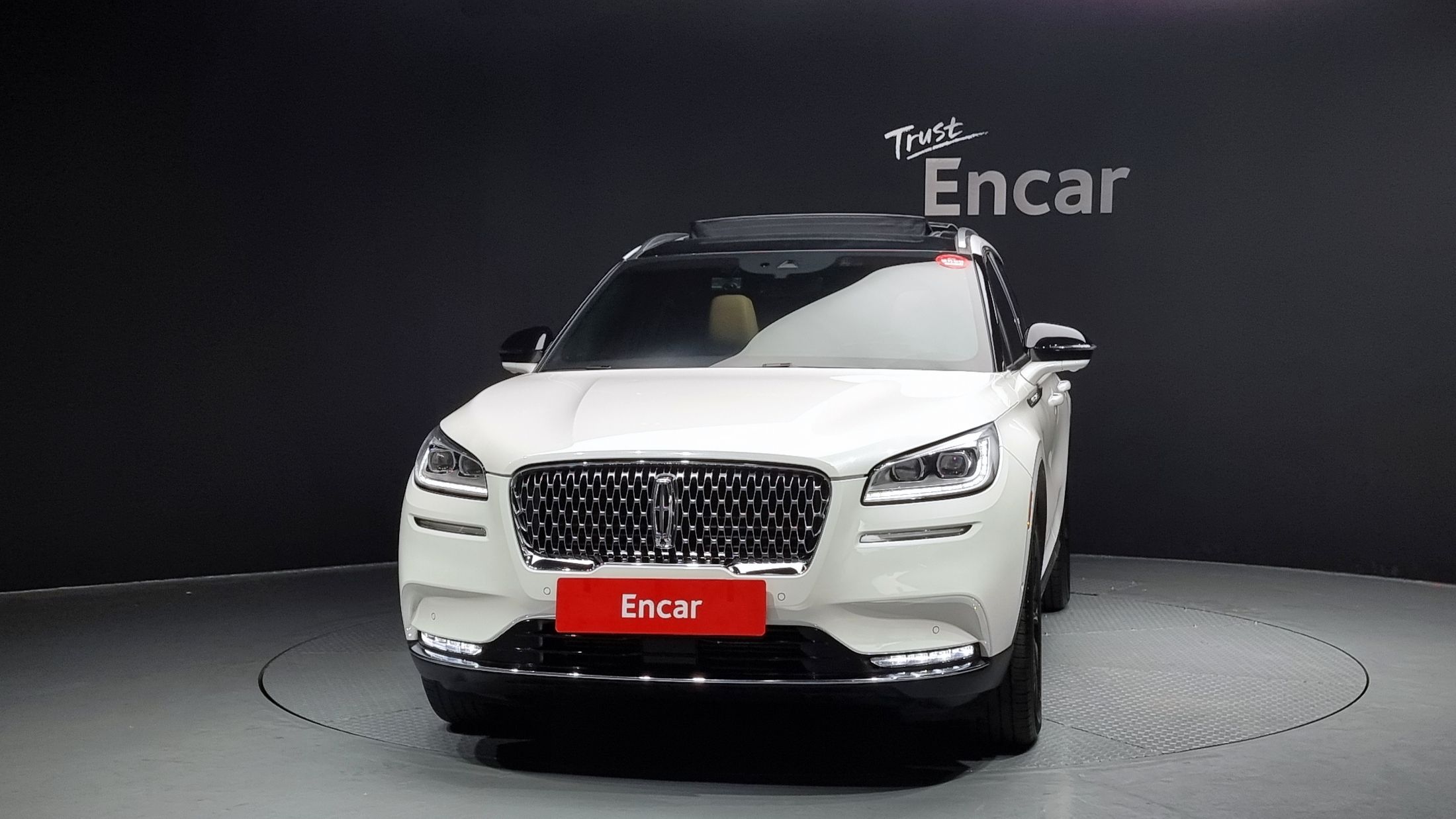 LINCOLN CORSAIR