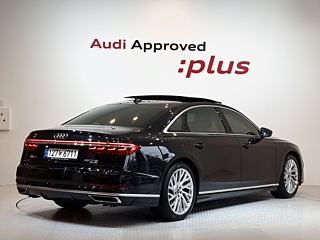 AUDI A8 D5 2021