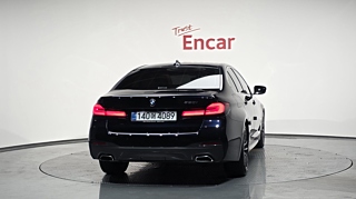 BMW 5-SERIES G30 2022