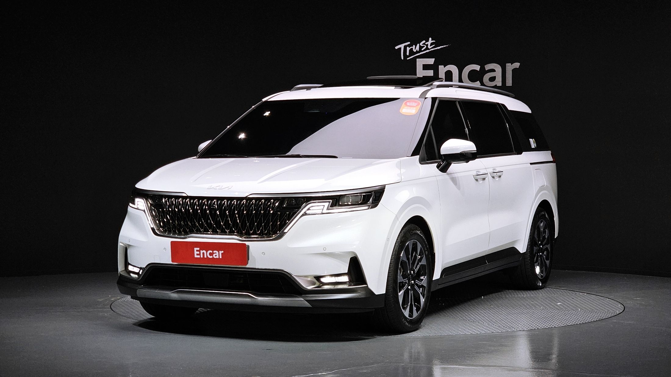 KIA CARNIVAL 2023