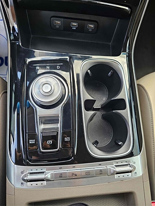 KIA CARNIVAL 2022