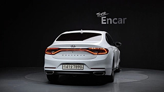 HYUNDAI GRANDEUR IG 2017