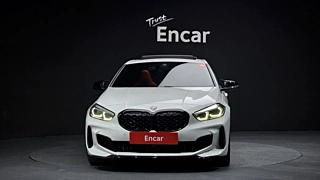 BMW 1-SERIES F40 2023