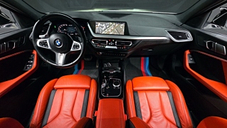 BMW 1-SERIES F40 2023