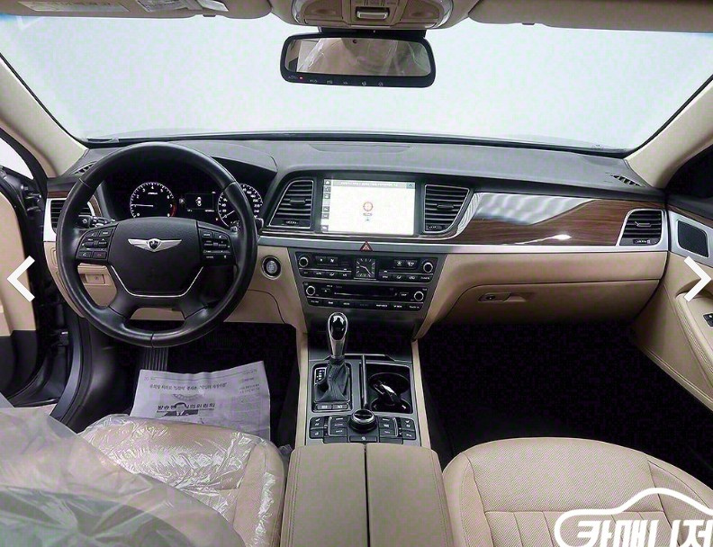 HYUNDAI GENESIS DH 2015