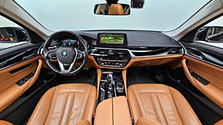 BMW 5-SERIES G30 2018