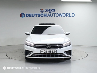 VOLKSWAGEN PASSAT  2016