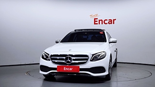 MERCEDES BENZ E-CLASS W213 2016