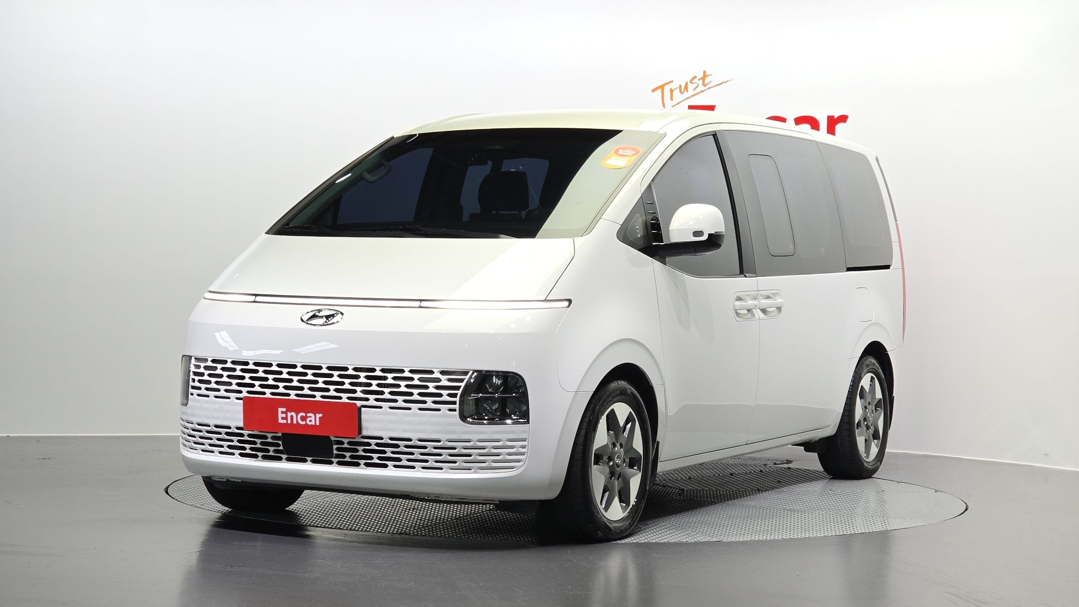 HYUNDAI STARIA 2022
