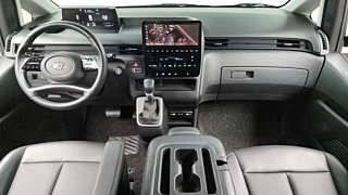 HYUNDAI STARIA 2023