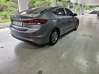 HYUNDAI AVANTE AD 2016