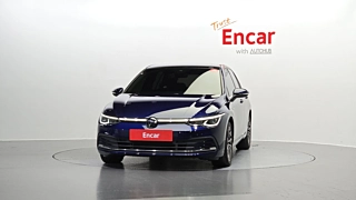 VOLKSWAGEN GOLF 2023