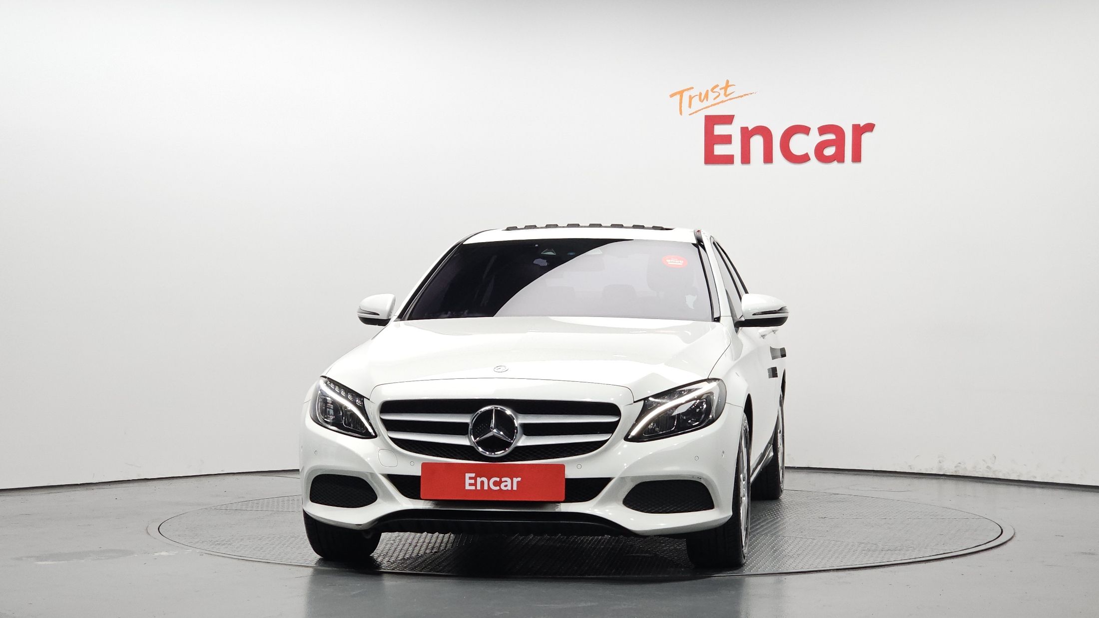 MERCEDES BENZ C-CLASS W205 2017