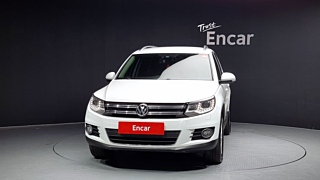 VOLKSWAGEN TIGUAN  2014