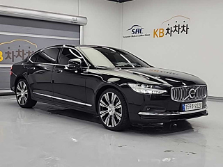 VOLVO S90 2022