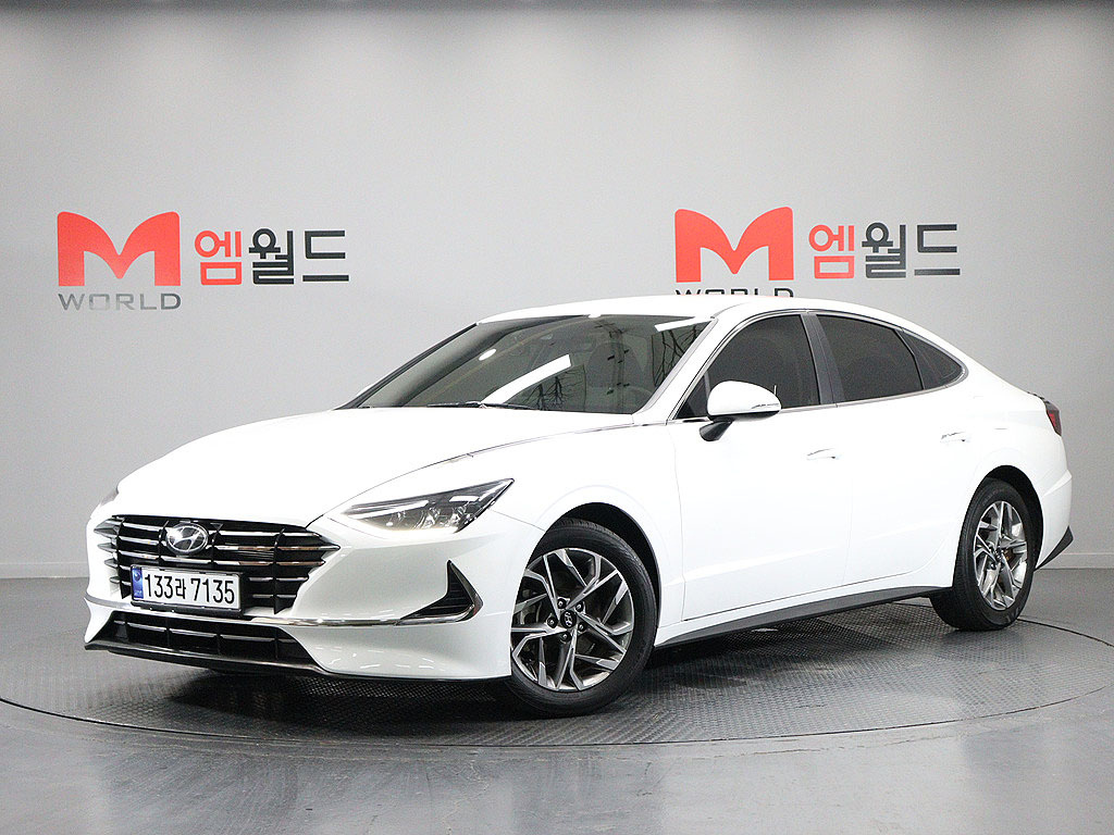 HYUNDAI SONATA DN8