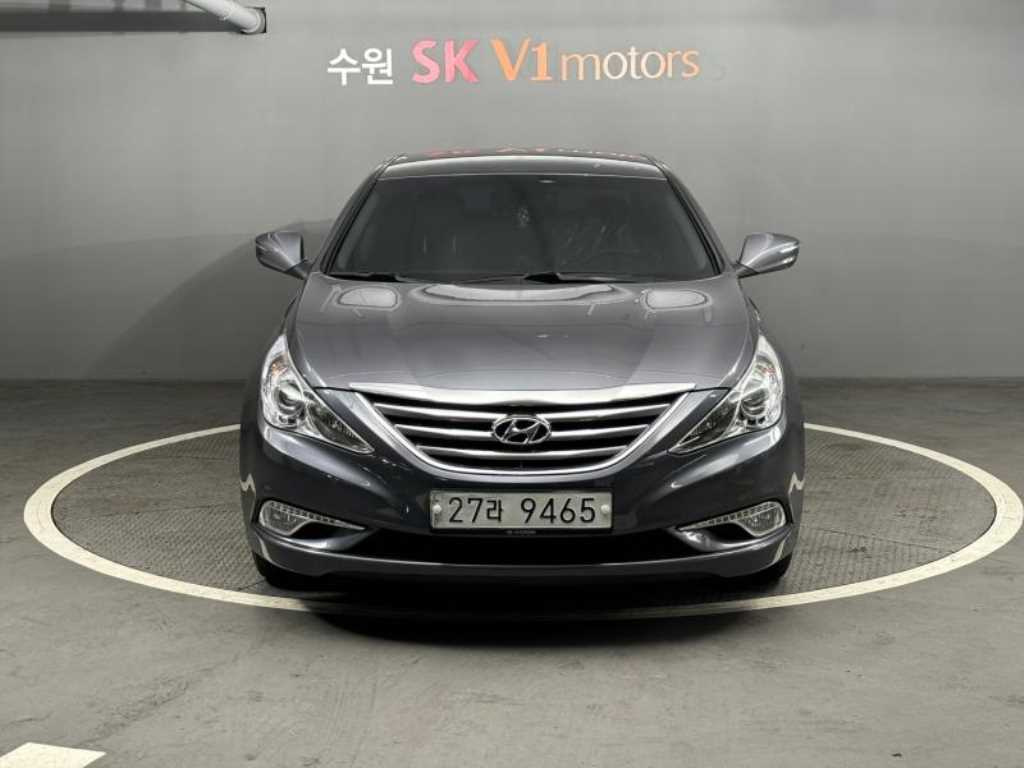 HYUNDAI SONATA THE BRILLIANT 2012