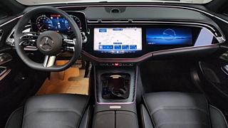 MERCEDES BENZ E-CLASS W214  E300 4MATIC AMG Line 2025