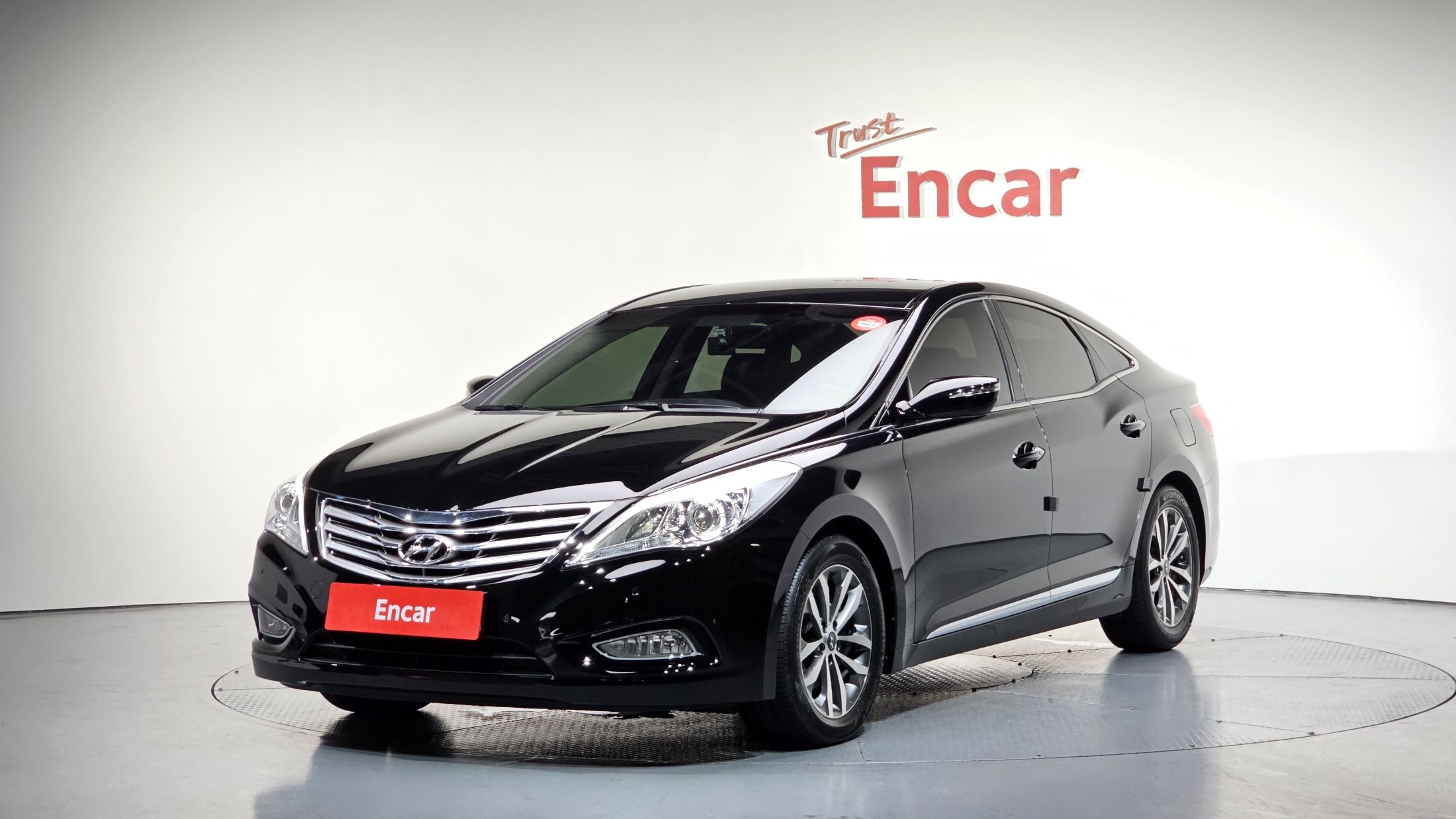 HYUNDAI GRANDEUR HG 2011