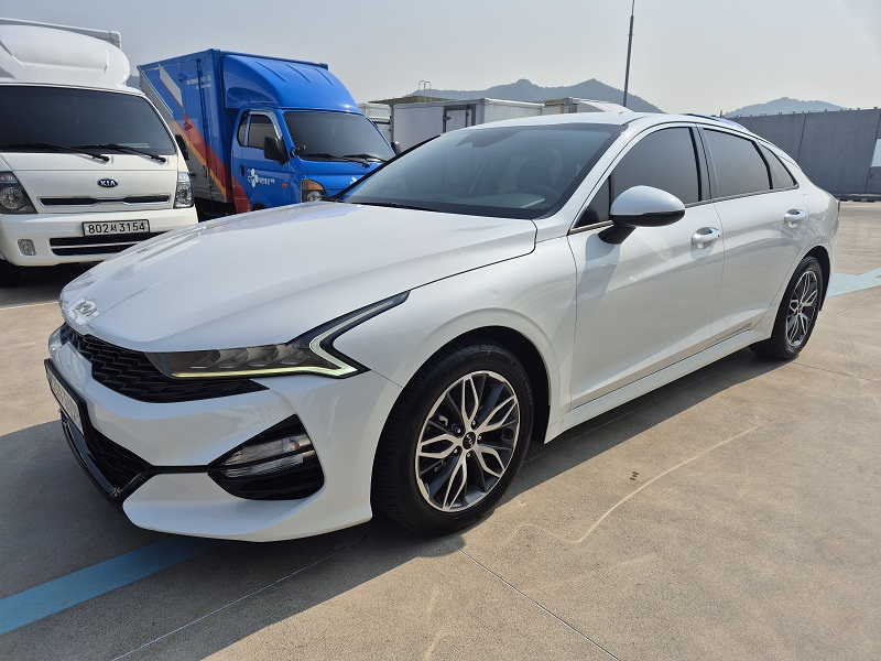 KIA K5 2023
