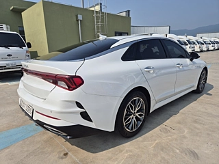 KIA K5 2023