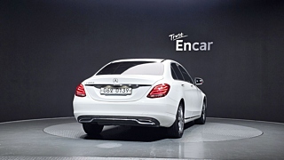 MERCEDES BENZ C-CLASS W205 2016