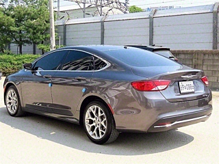 Заказать CHRYSLER 200
